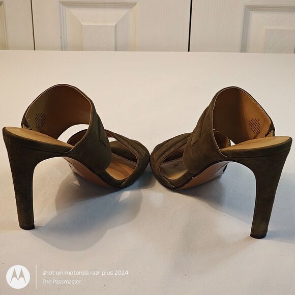 Extremely RARE Women's Nine West Ultima Suede Dress Pump Slip-On Heels US Size 9 - Picture 8 of 8